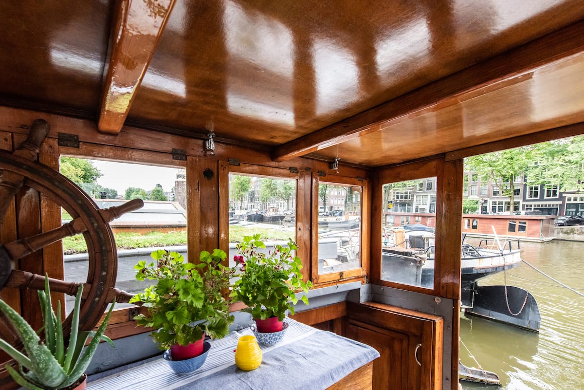 The authentic wheelhouse of the 1904 ship